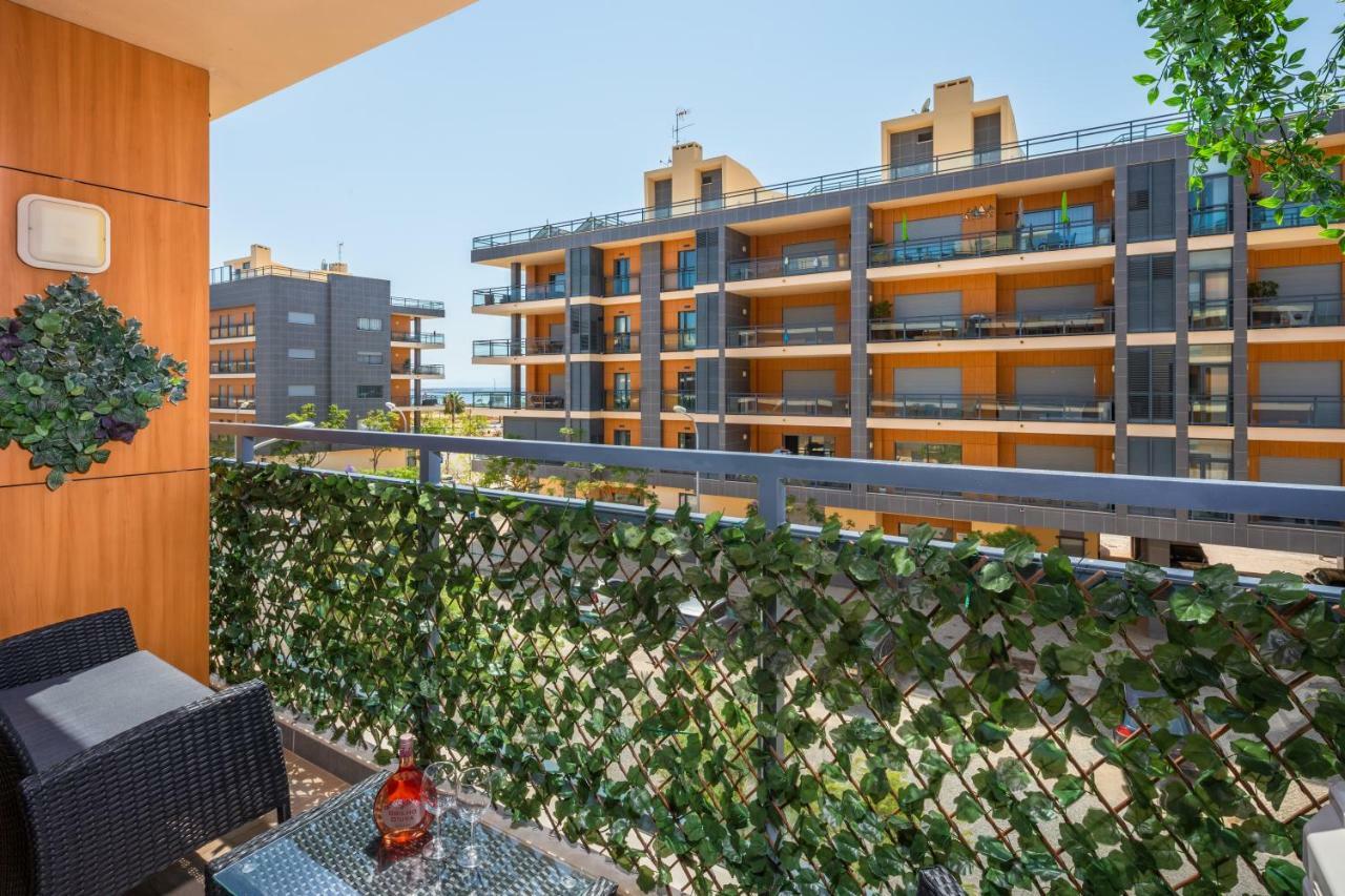 Oceanfront: Luxury Magnificent Views And Pool Appartement Olhão Buitenkant foto