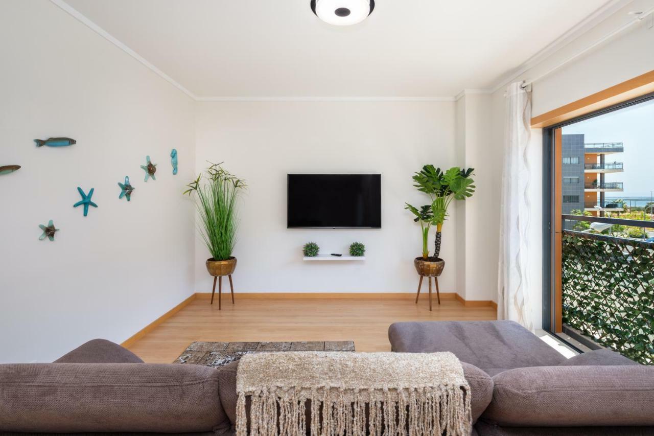 Oceanfront: Luxury Magnificent Views And Pool Appartement Olhão Buitenkant foto